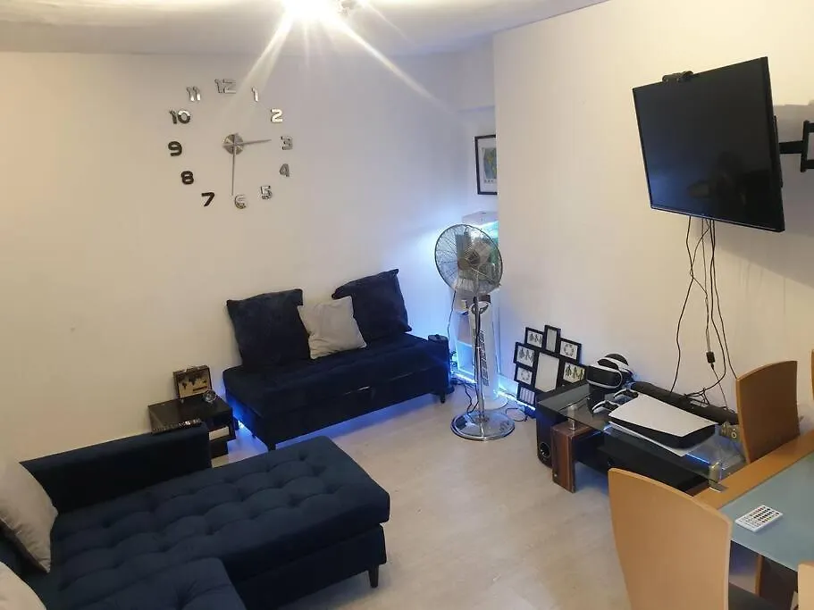 Lovely 1 Bedroom Apartment 5 Mins From Shorditch London